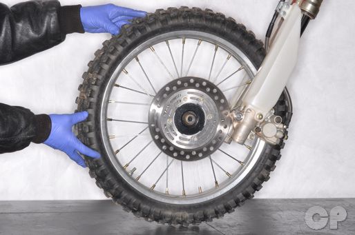 Honda CR80 CR85 servive manual front tire removal