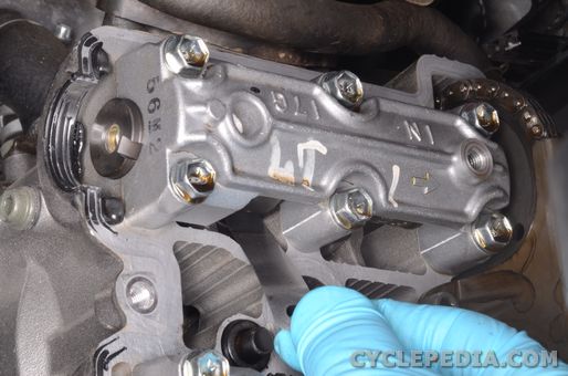 SV650 valve clearance inspection