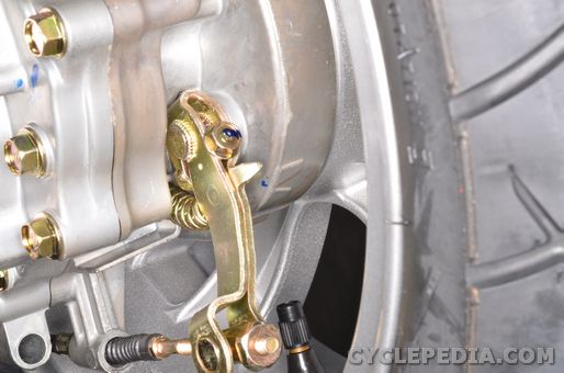 kymco like 50 scooter rear drum brake adjustment front disc brake caliper master cylinder fluid
