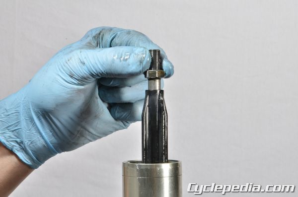 Suzuki RM85 front fork seal rebuild oil change service