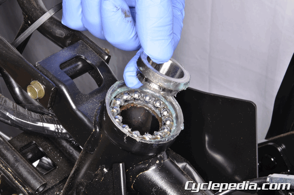 Kymco XCiting 400i abs steering bearing replacement