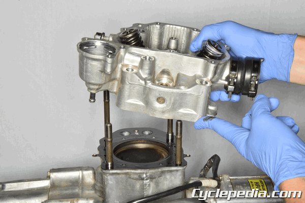 Cylinder Head Removal Honda TRX420FE Rancher ATV